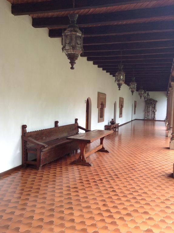 Готель Hacienda San Pedro Uruapan  Екстер'єр фото