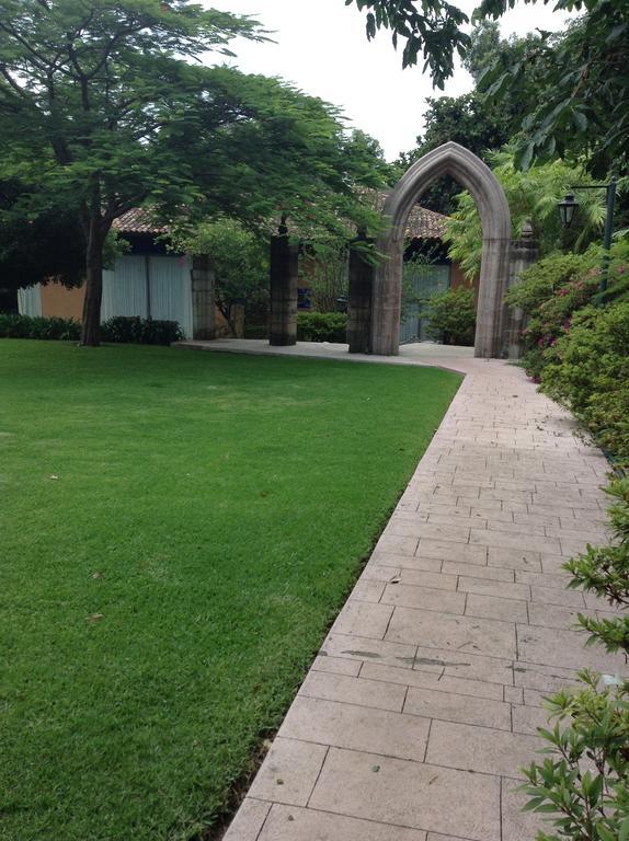 Готель Hacienda San Pedro Uruapan  Екстер'єр фото